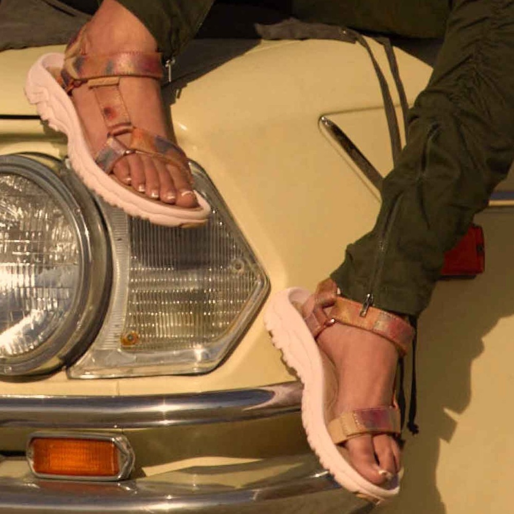 Teva Hurricane XLT Jhene Aiko II